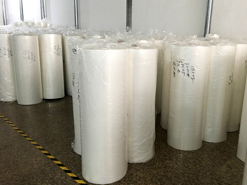 尼龍塑料膜會(huì)不會(huì)導(dǎo)電？導(dǎo)電性能！